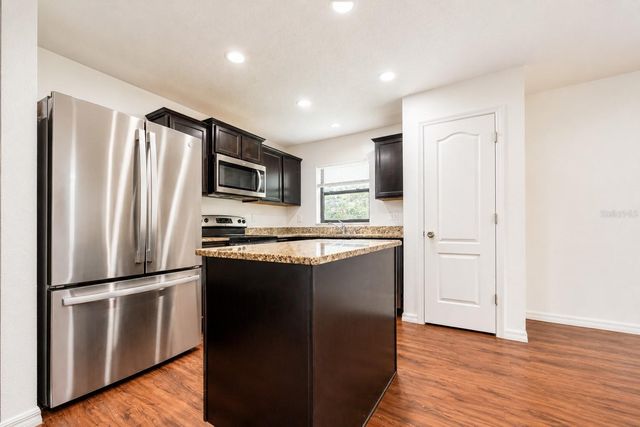 706 W CHELSEA STREET, Deland, FL 32720