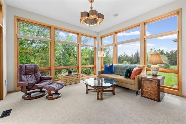 378 Andrews Bay, Hudson, WI 54016