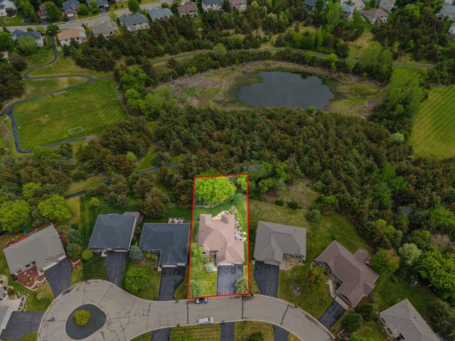 378 Andrews Bay, Hudson, WI 54016