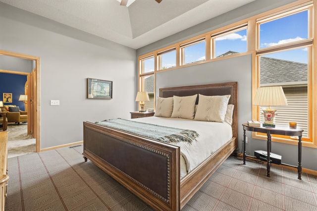 378 Andrews Bay, Hudson, WI 54016