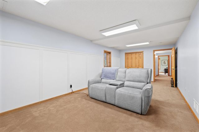 378 Andrews Bay, Hudson, WI 54016