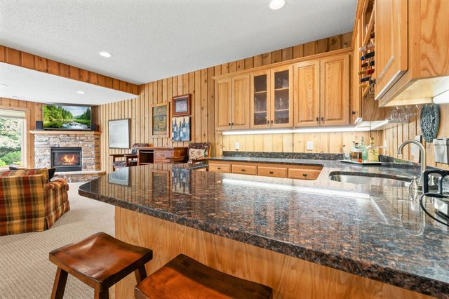 378 Andrews Bay, Hudson, WI 54016