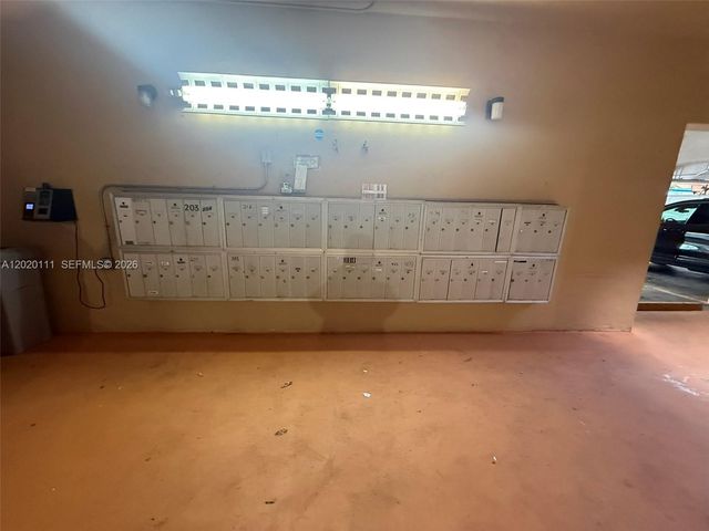 6780 W 2nd Court 313, Hialeah, FL 33012