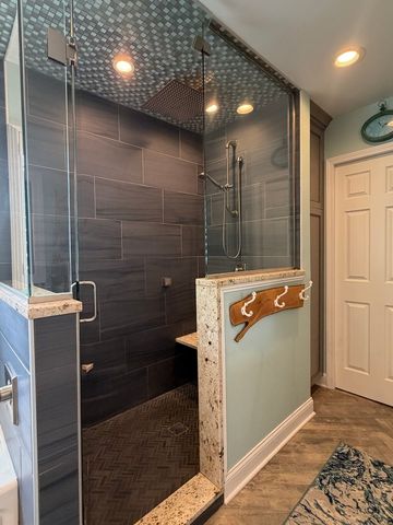 1683 CASTAWAY Court, Hoffman Estates, IL 60010