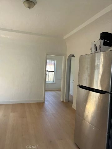 928 W 78th Street, Los Angeles, CA 90044