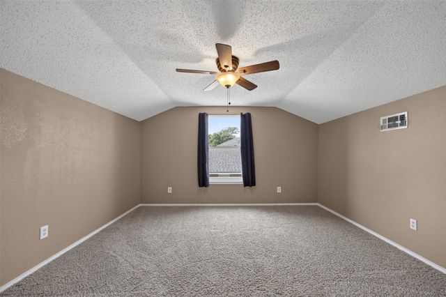 203 Briarglen Drive, Cedar Hill, TX 75104