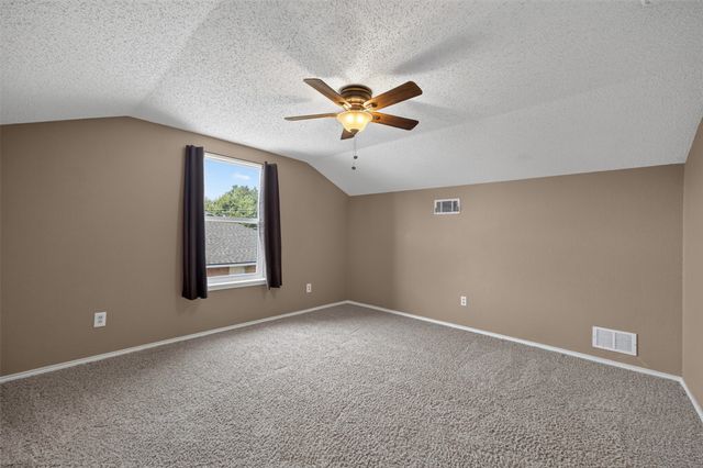 203 Briarglen Drive, Cedar Hill, TX 75104