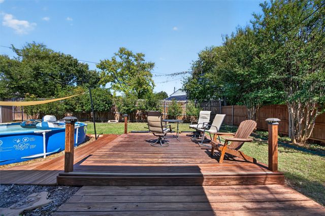 203 Briarglen Drive, Cedar Hill, TX 75104