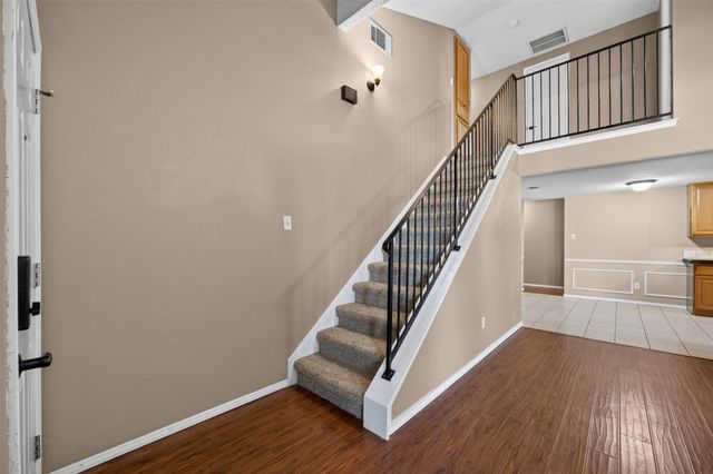 203 Briarglen Drive, Cedar Hill, TX 75104
