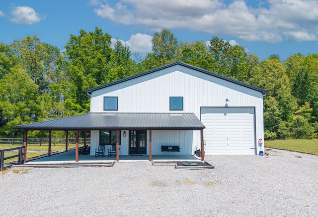 127 Freeman Lake Lane, Russell Springs, KY 42642