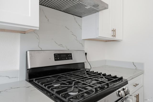 2796 8th St, Clearlake, CA 95422