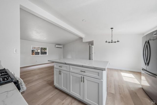 2796 8th St, Clearlake, CA 95422