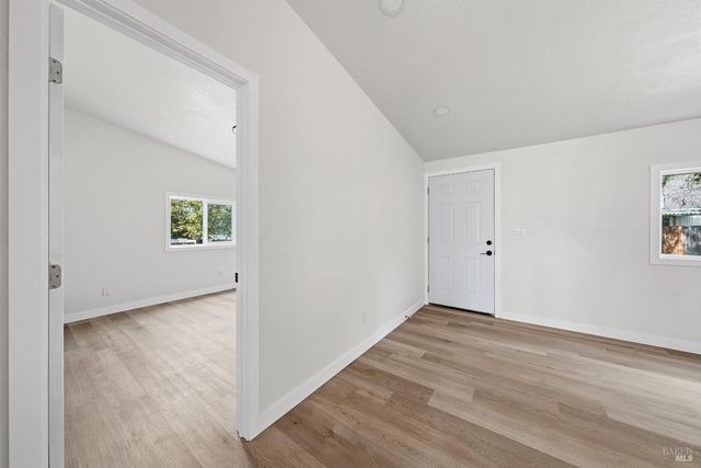 2796 8th St, Clearlake, CA 95422