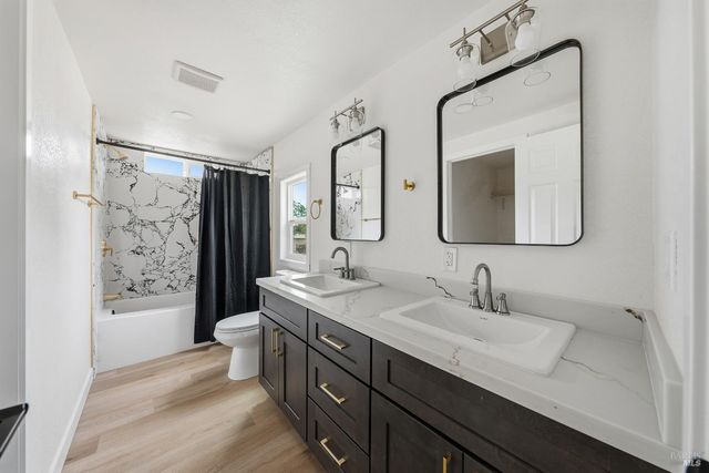 2796 8th St, Clearlake, CA 95422