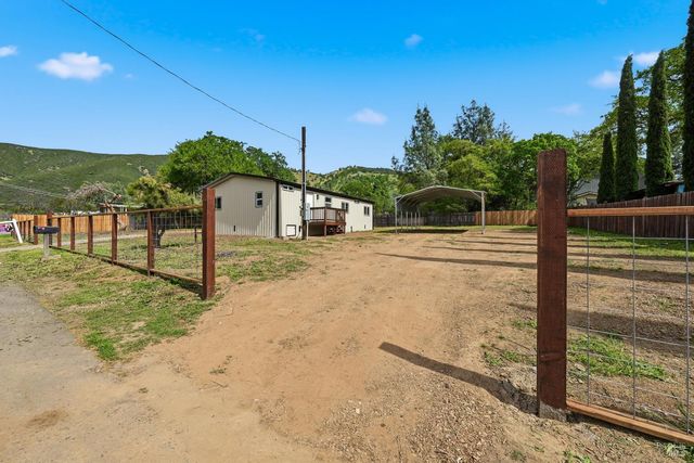 2796 8th St, Clearlake, CA 95422