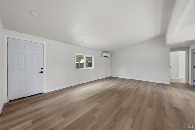 2796 8th St, Clearlake, CA 95422