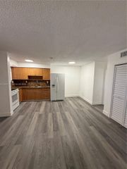 2385 NW 11th Street C31, Miami, FL 33125