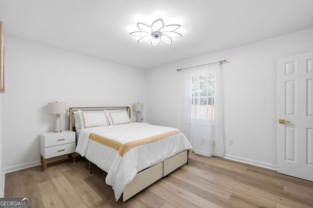 228 Brookside Drive, Dallas, GA 30132