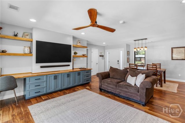 388 Hunt Drive, Savannah, GA 31406
