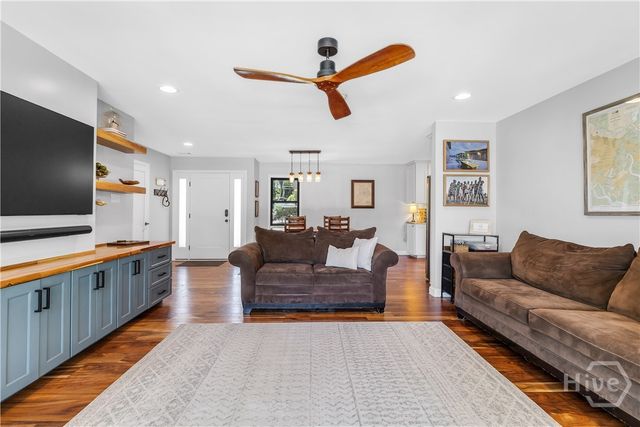 388 Hunt Drive, Savannah, GA 31406