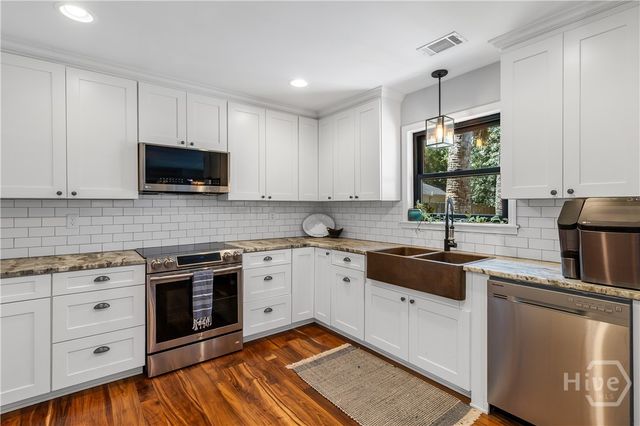 388 Hunt Drive, Savannah, GA 31406
