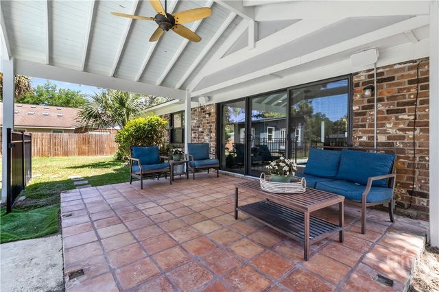 388 Hunt Drive, Savannah, GA 31406