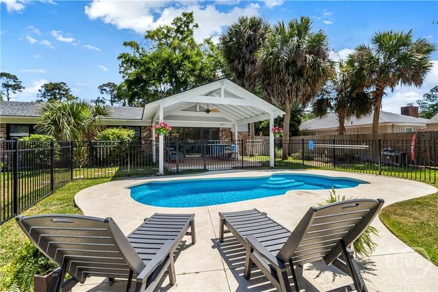 388 Hunt Drive, Savannah, GA 31406