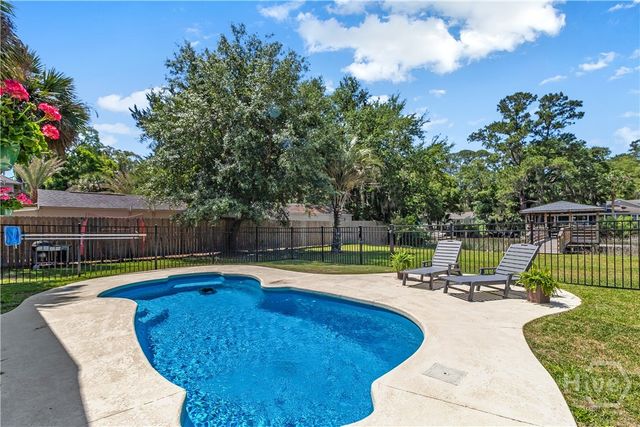388 Hunt Drive, Savannah, GA 31406