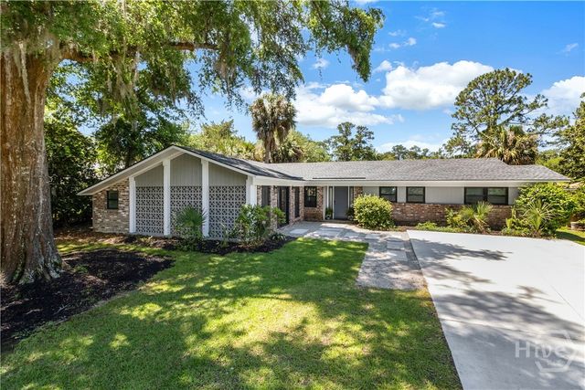 388 Hunt Drive, Savannah, GA 31406