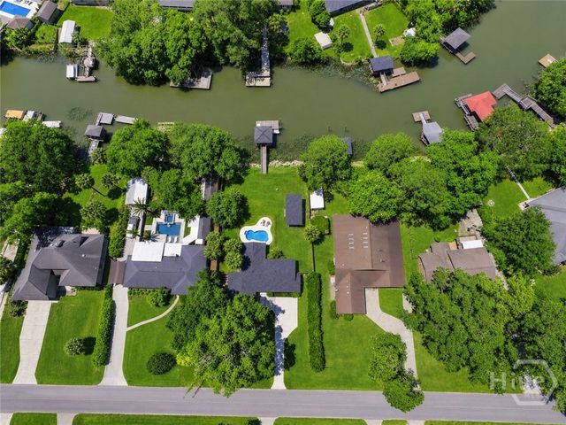 388 Hunt Drive, Savannah, GA 31406