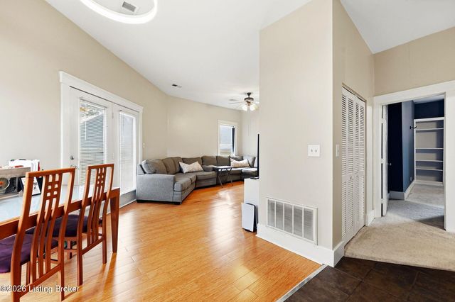 1140 S 1st St 6, Louisville, KY 40203