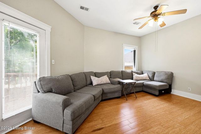 1140 S 1st St 6, Louisville, KY 40203