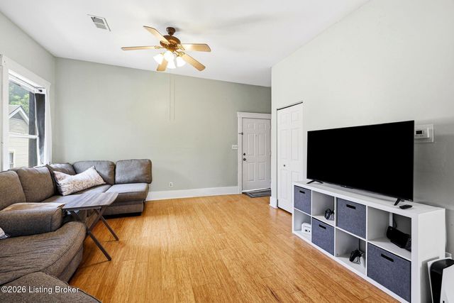 1140 S 1st St 6, Louisville, KY 40203