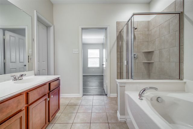 2100 Willow Creek Drive, Little Elm, TX 75068