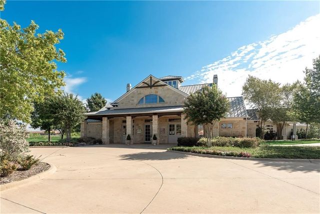 2100 Willow Creek Drive, Little Elm, TX 75068