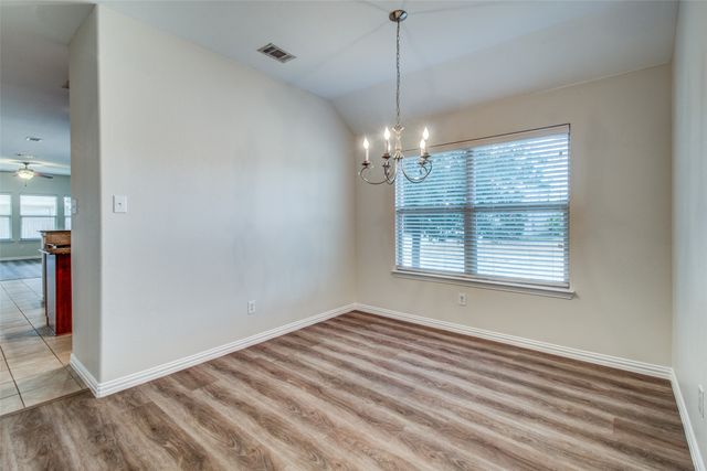 2100 Willow Creek Drive, Little Elm, TX 75068