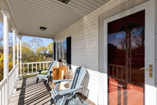204 Sandwich Street 1, Plymouth, MA 02360