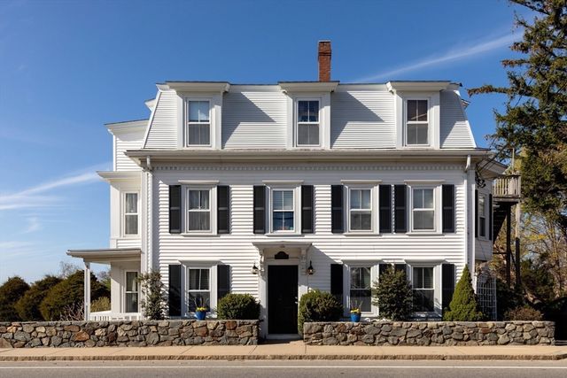 204 Sandwich Street 1, Plymouth, MA 02360