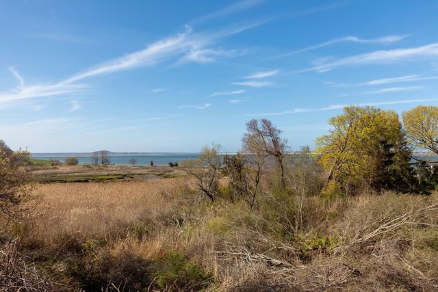 204 Sandwich Street 1, Plymouth, MA 02360