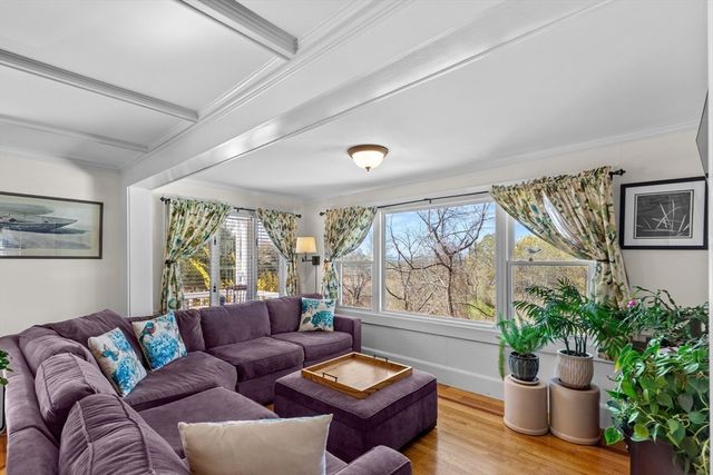 204 Sandwich Street 1, Plymouth, MA 02360
