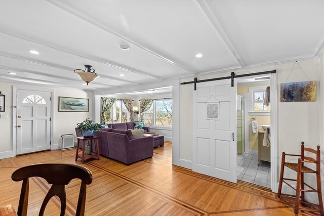 204 Sandwich Street 1, Plymouth, MA 02360