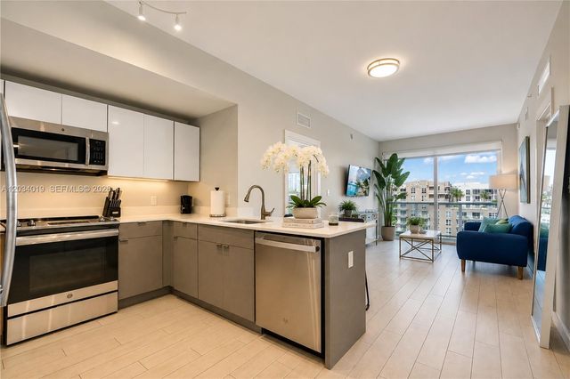 321 NE 26th Street 806, Miami, FL 33137