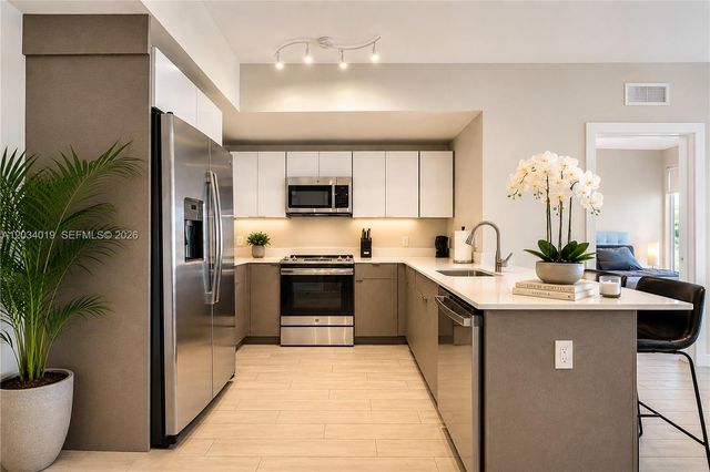 321 NE 26th Street 806, Miami, FL 33137
