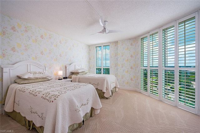 4401 Gulf Shore BLVD N 1007, Naples, FL 34103