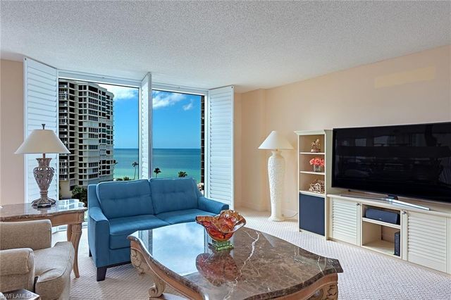 4401 Gulf Shore BLVD N 1007, Naples, FL 34103