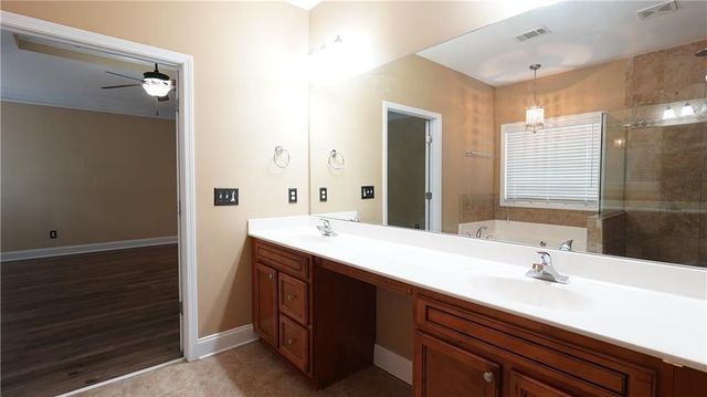 548 Myrtle Trace Lane, Suwanee, GA 30024