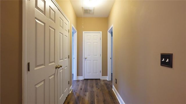 548 Myrtle Trace Lane, Suwanee, GA 30024