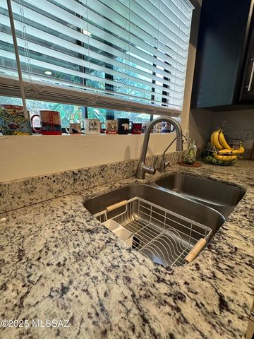 895 Calle Alabastro, Rio Rico, AZ 85648