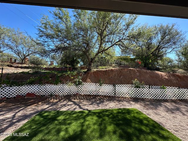 895 Calle Alabastro, Rio Rico, AZ 85648