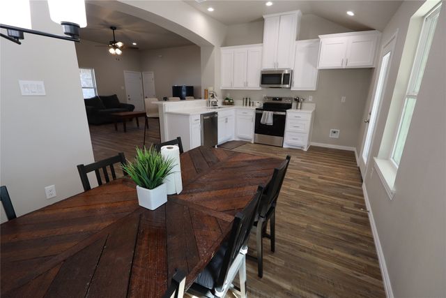 175 Lori Drive, Mineral Wells, TX 76067